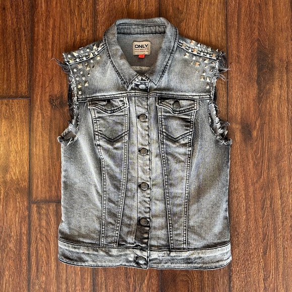 Only Women's Denim Vest - size 38 - Picture 1 of 7